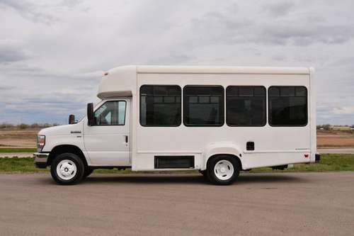 2014 Ford E-350 10 Passenger Paratransit Shuttle Bus for sale in Crystal Lake, WI