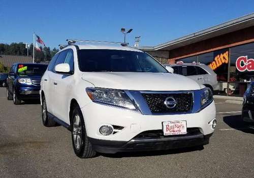 2016 Nissan Pathfinder S SUV - cars & trucks - by dealer - vehicle... for sale in Fortuna, CA