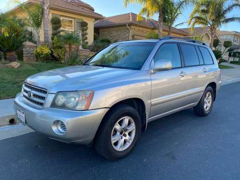 Toyota Highlander - cars & trucks - by owner - vehicle automotive sale for sale in Glendale, CA