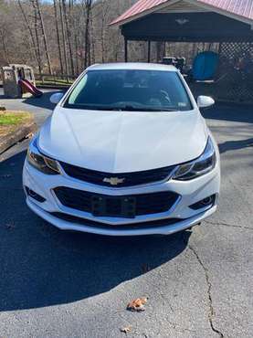 2017 Chevy Cruze - cars & trucks - by owner - vehicle automotive sale for sale in Jonesville, NC