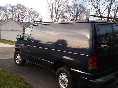 04 ford e-350 - cars & trucks - by owner - vehicle automotive sale for sale in Utica, MI
