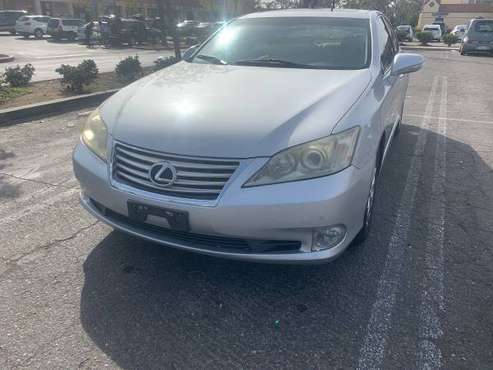 2011 Lexus ES 350 - cars & trucks - by owner - vehicle automotive sale for sale in Camarillo, CA