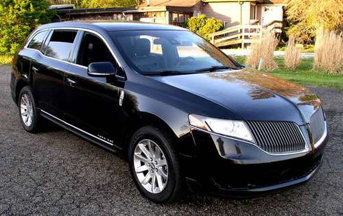 2014 Lincoln MKT Town Car AWD, 3 7L V6, clean, loaded, runs for sale in Coitsville, OH