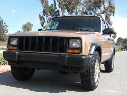 1999 JEEP CHEROKEE XJ 4.0L 4WD, LOW MILES, VERY CLEAN EXEMPLE - cars... for sale in San Diego, CA