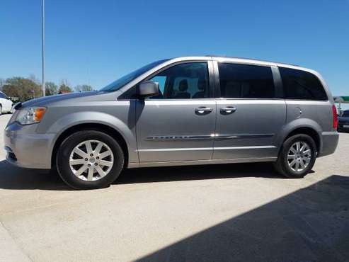 2014 CHRYSLER TOWN AND COUNTRY TOURING - - by dealer for sale in Cortland, NE