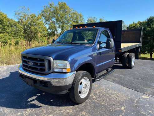 2002 Ford F450 Super Duty Flat bed stake body dump for sale in Newport, PA
