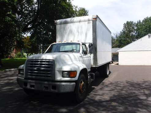 Ford F700 18 foot boc Truck**1 owner for sale in Newtown, PA
