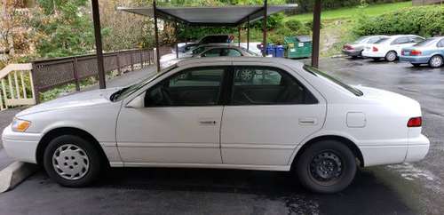 1998 Toyota Camry for sale in Kirkland, WA