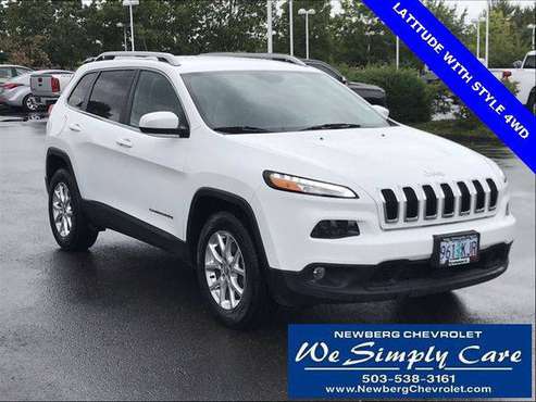 2015 Jeep Cherokee Latitude WORK WITH ANY CREDIT! for sale in Newberg, OR