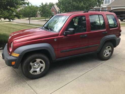 2007 Jeep Liberty 4x4 - cars & trucks - by owner - vehicle... for sale in Pickerington, OH