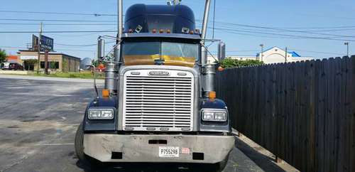 2001 FREIGHTLINER XL CLASSIC for sale in West Columbia, SC