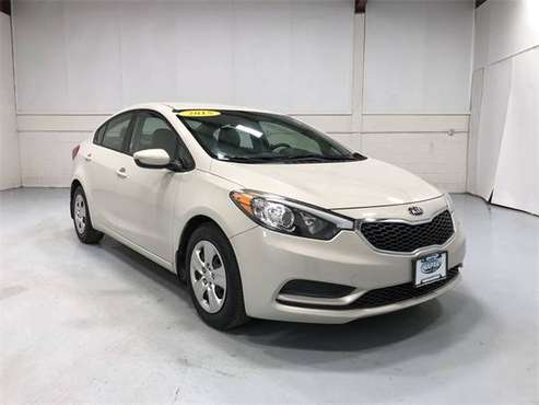 2015 Kia Forte LX with - - by dealer - vehicle for sale in Wapakoneta, OH