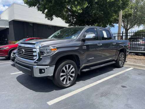2018 Toyota Tundra Limited CrewMax 4x4 5 7L 1 owner Like new FL for sale in Longwood , FL