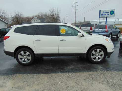 LOADED!!LOW MILE!!2011 CHEVY TRAVERSE LTZ AWD - cars & trucks - by... for sale in CHURUBUSCO, IN, IN