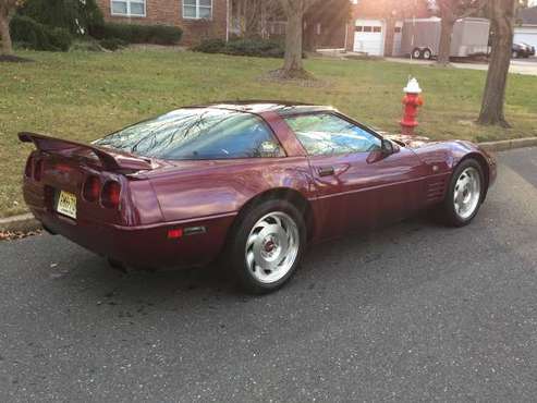 1993 Corvette 40th Anniversary - cars & trucks - by owner - vehicle... for sale in Belmar, NJ