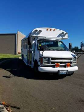 2001 Chevrolet Mid Bus for sale in Vancouver, OR