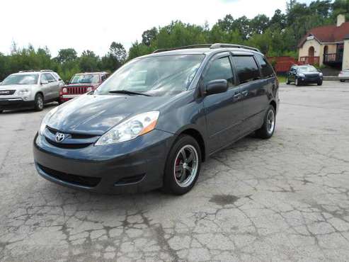 Toyota Sienna Reliable 7 Passenger Mini Van **1 Year Warranty** for sale in Hampstead, MA