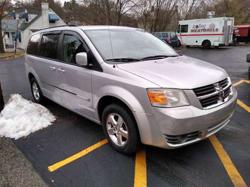 2009 DODGE GRAND CARAVAN SE - cars & trucks - by owner - vehicle... for sale in Pittsburgh, PA