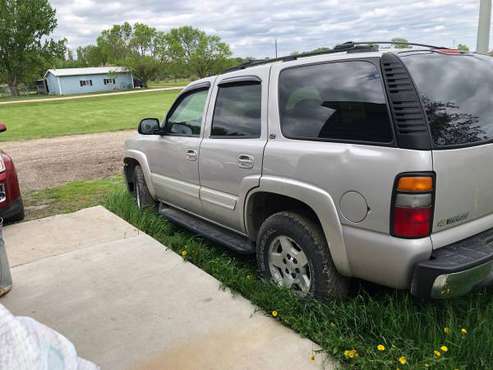 2005 Chevy tahoe - cars & trucks - by owner - vehicle automotive sale for sale in Herman, ND