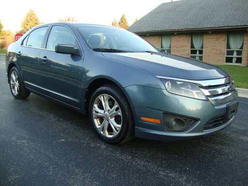 2012 Ford Fusion (Excellent Condition/Low Miles) for sale in Kenosha, WI