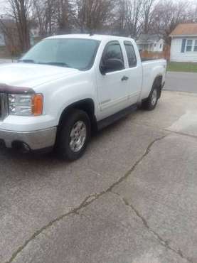 2007 GMC Sierra SLE - cars & trucks - by owner - vehicle automotive... for sale in Huntington, IN