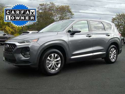 ★ 2019 HYUNDAI SANTA FE SE - ONLY 7,089 MILES with REMAINING WARRANTY for sale in Feeding Hills, MA