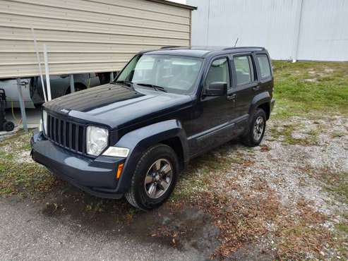 08 Jeep Liberty - cars & trucks - by owner - vehicle automotive sale for sale in Punta Gorda, FL
