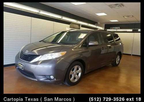 2012 Toyota Sienna 4d Wagon LE V6 w/Auto Access Seat for sale in Kyle, TX