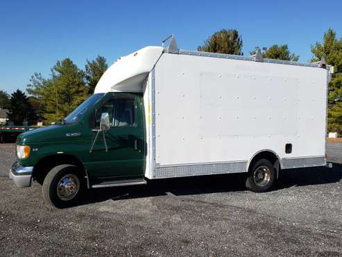 2001 Ford E350 Super Duty Commercial truck for sale in Lancaster, PA
