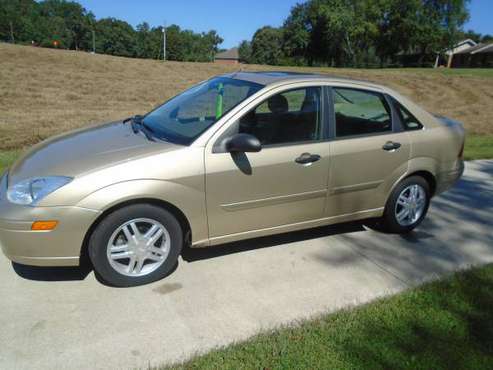 2002 Ford Focus SE - cars & trucks - by owner - vehicle automotive... for sale in Canton, GA