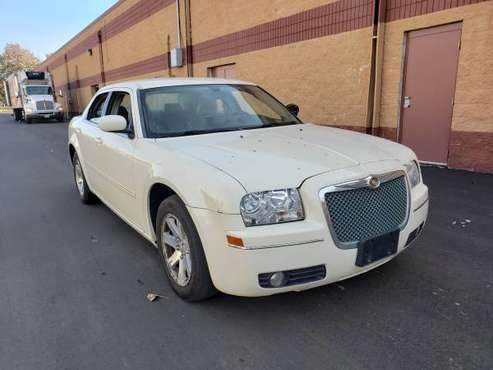 2007 CHRYSLER 300 TOURING*****clean carfax - cars & trucks - by... for sale in Minneapolis, MN