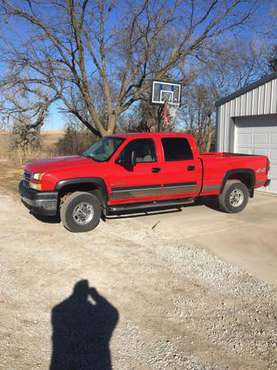 2006 Chevy 2500HD - cars & trucks - by owner - vehicle automotive sale for sale in Pleasant Dale, NE