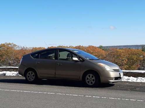 2005 Toyota Prius - cars & trucks - by owner - vehicle automotive sale for sale in Florence, MA