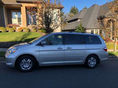 2007 Honda Odyssey EX-L One Owner 103K Miles - cars & trucks - by... for sale in Happy valley, OR