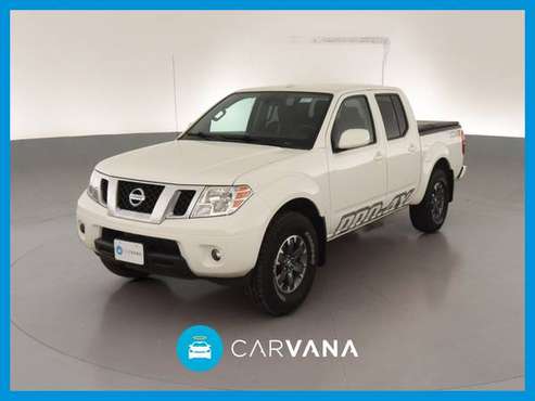 2016 Nissan Frontier Crew Cab PRO-4X Pickup 4D 5 ft pickup White for sale in Atlanta, CA