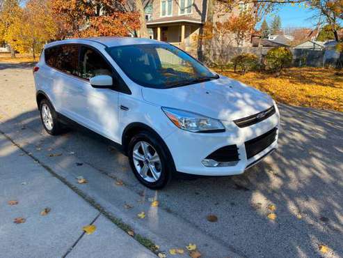 2014 Ford Escape SE 4dr SUV 118522 Miles - cars & trucks - by owner... for sale in Maywood, IL