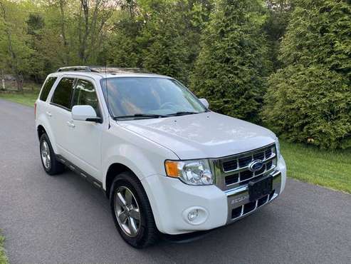 2012 Ford Escape Limited 4WD, One Owner for sale in Guilford , CT