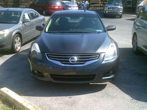 2011 Nissan Altima - cars & trucks - by dealer - vehicle automotive... for sale in Hummelstown, PA