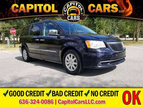 2011 Chrysler Town Country Touring-L -GUARANTEED FINANCING for sale in Wentzville, MO