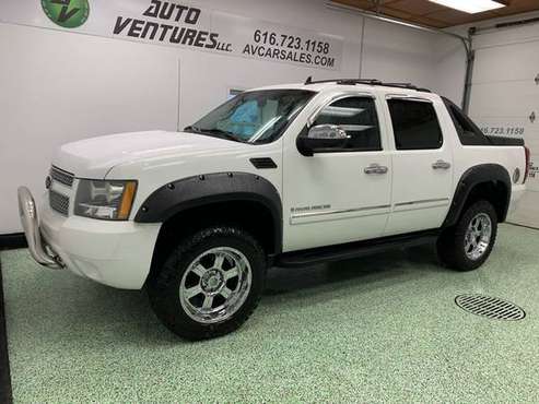 2008 Chevrolet Avalanche 4WD Crew Cab 130 LT w/2LT for sale in Hudsonville, MI