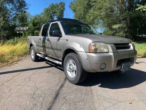02 Nissan Frontier V6 Auto Loaded Crew Cab 4x4 for sale in ENDICOTT, NY