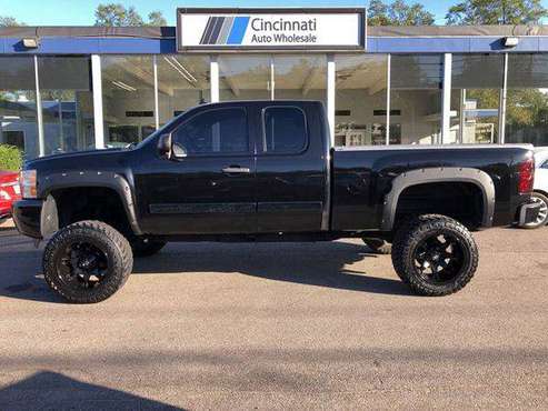 2008 Chevrolet Chevy Silverado 1500 LT2 4WD 4dr Extended Cab 6.5 ft.... for sale in Loveland, OH