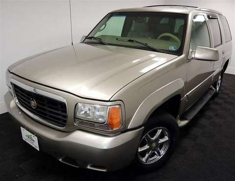 2000 CADILLAC ESCALADE AWD - 3 DAY EXCHANGE POLICY! for sale in Stafford, VA