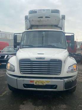 2015 Freigtliner M2 22’ refeer truck with liftgate - cars & trucks -... for sale in Kearny, NY