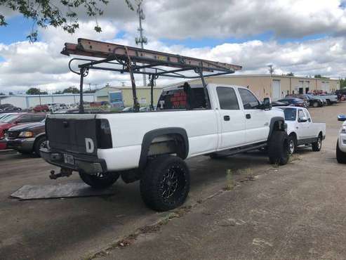 2006 Chevy 3500 crew cab - LIFTED - Diesel long bed Work Truck for sale in Plano, TX