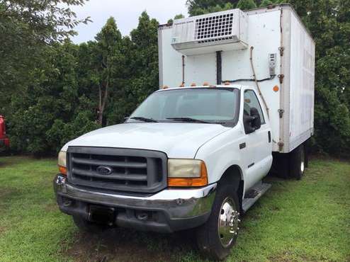 1999 Ford F-550 Box Truck for sale in Wilmington, MA