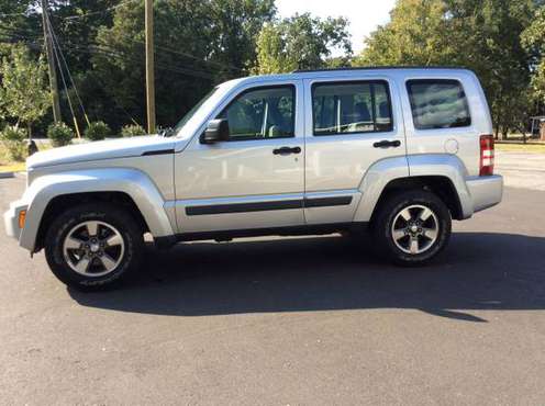 2008 Jeep Liberty Sport excellent condition runs excellent/98,423 mile for sale in Cumming, GA