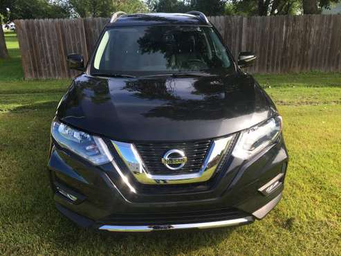 2017 Nissan Rogue SV for sale in Hague, ND