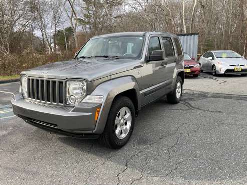 2012 Jeep Liberty Sport 4x4 - cars & trucks - by owner - vehicle... for sale in south coast, MA