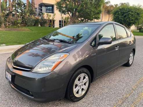 2007 Toyota Prius Hybrid 136k miles - cars & trucks - by dealer -... for sale in Panorama City, CA